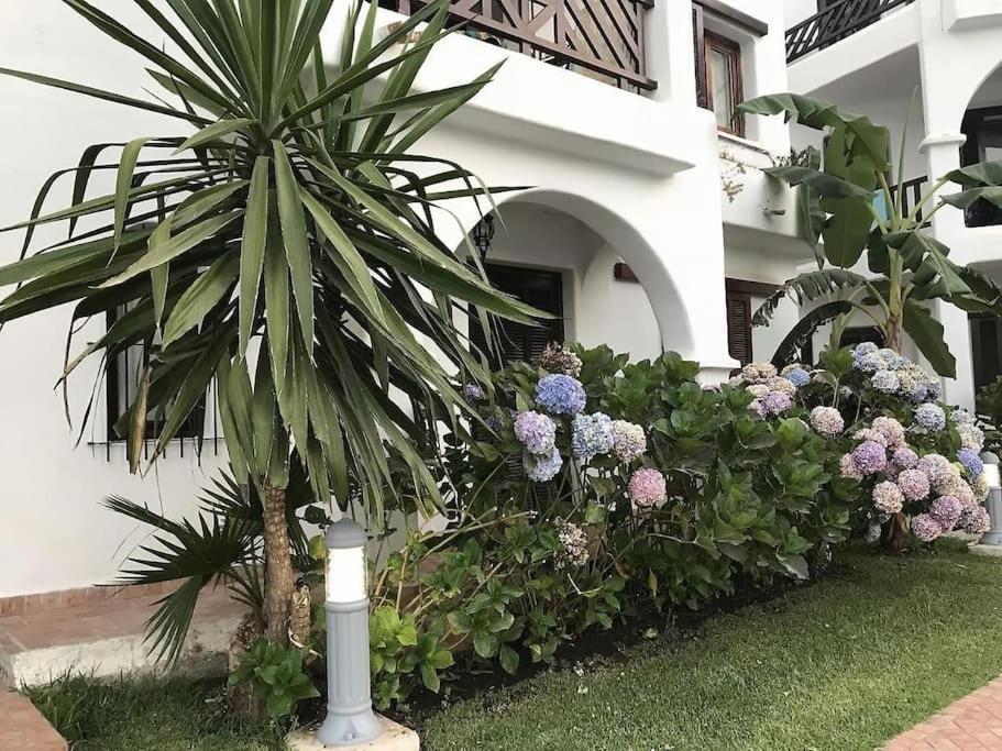 Appartement Cosy Et Chaleureux Cabo Negro Exterior photo